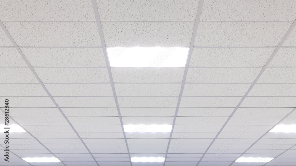 1000_F_28612340_n8cOuJe3uPRR3FZj5m2CHYaod7TgG5Mt